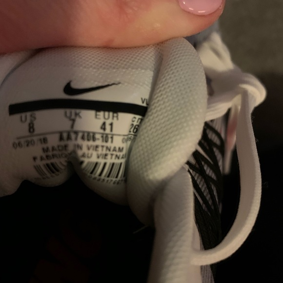 Men’s Nike Zoom size 8 - Picture 3 of 4